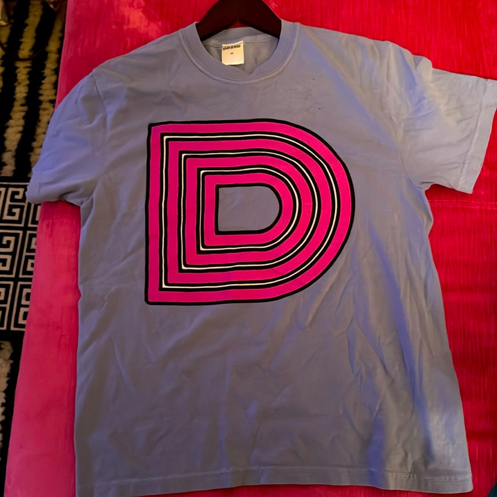 Dazed NWT T-shirt